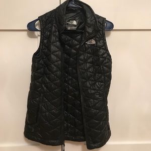 North face vest